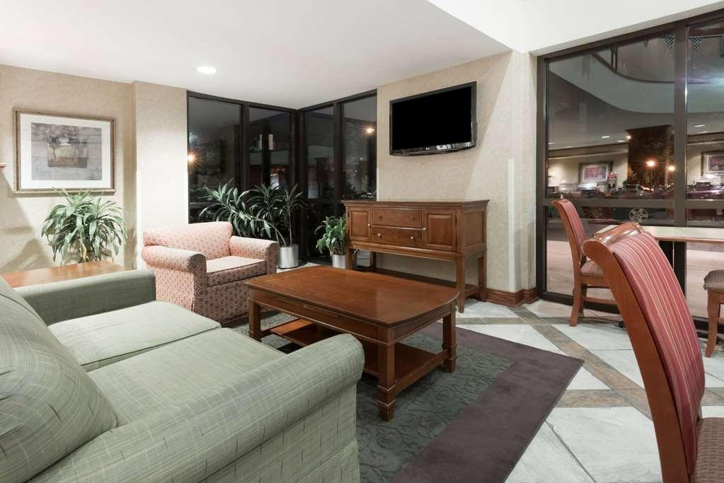 Baymont By Wyndham South Hotel Indianápolis