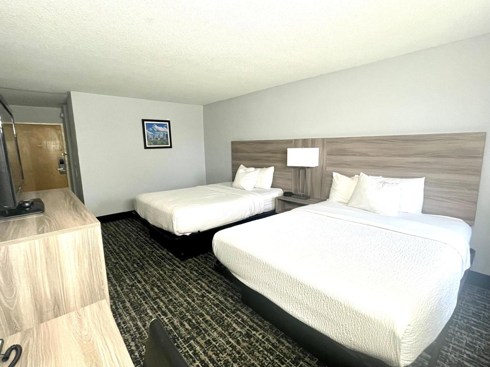 Hotel Baymont By Wyndham South Indianapolis